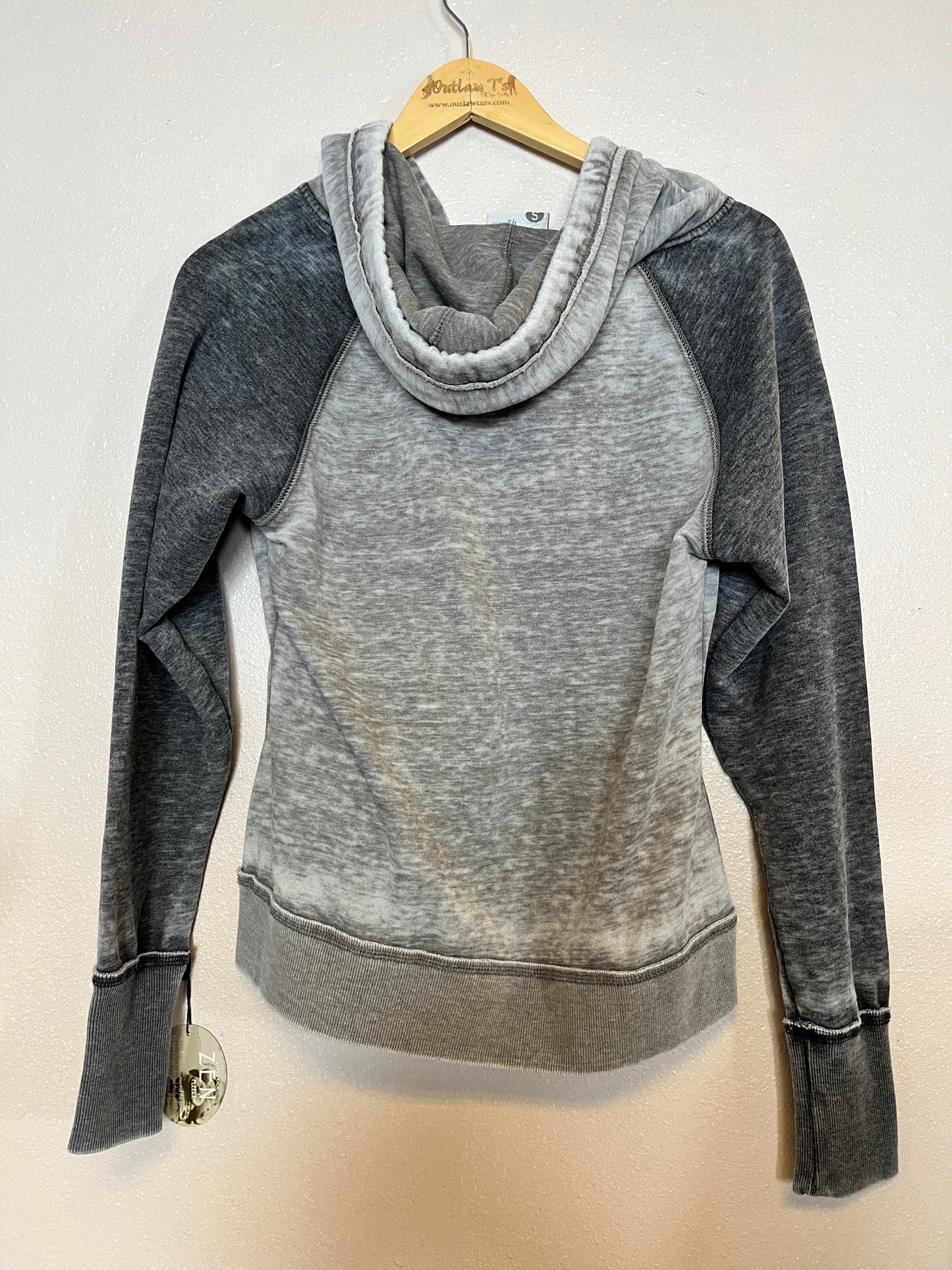 Altitude Sickness Women’s V-neck Pullover