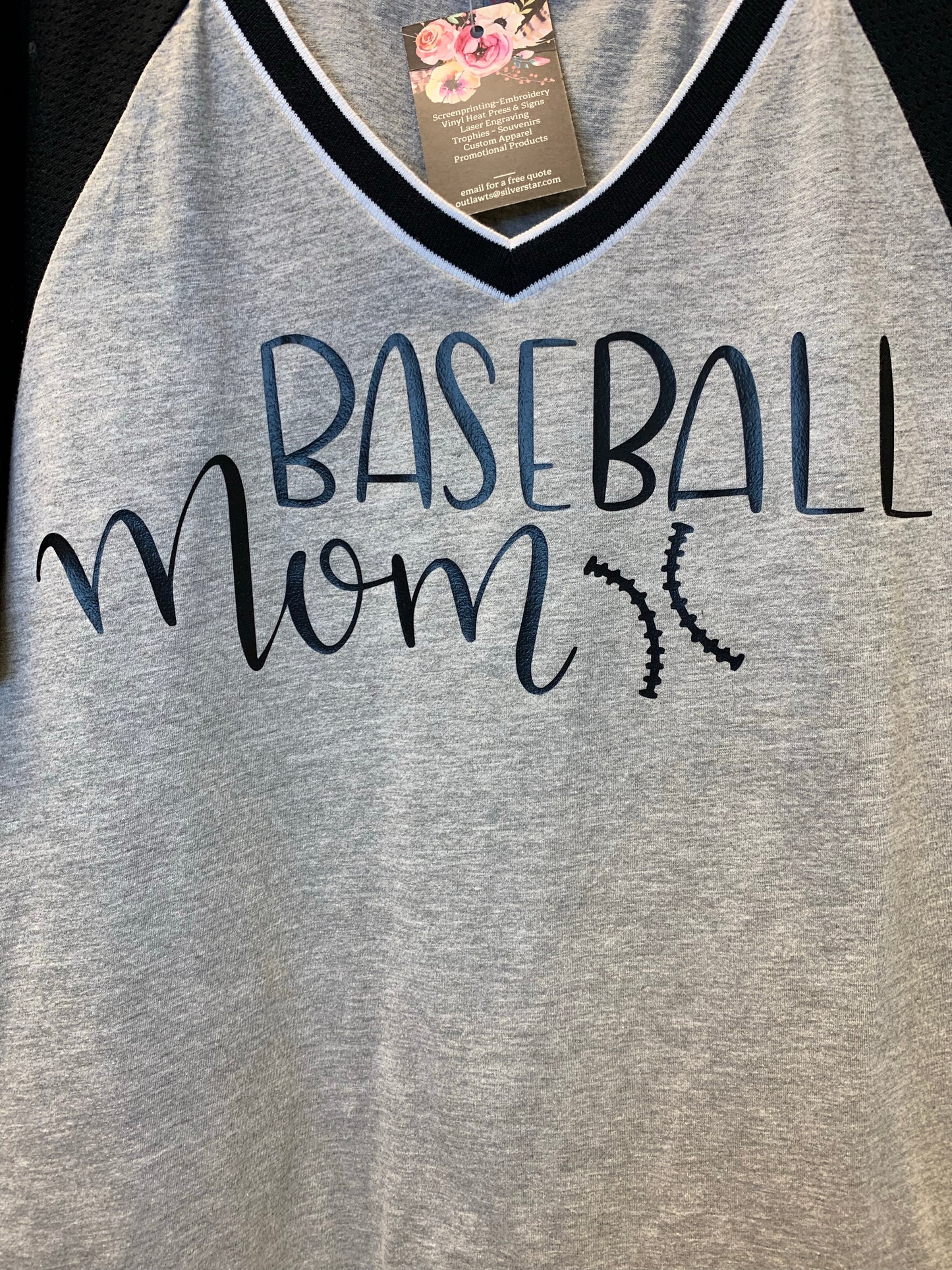 Baseball Mom Grey V-neck T-shirt Black Mesh Short Sleeve Adult Extra Large