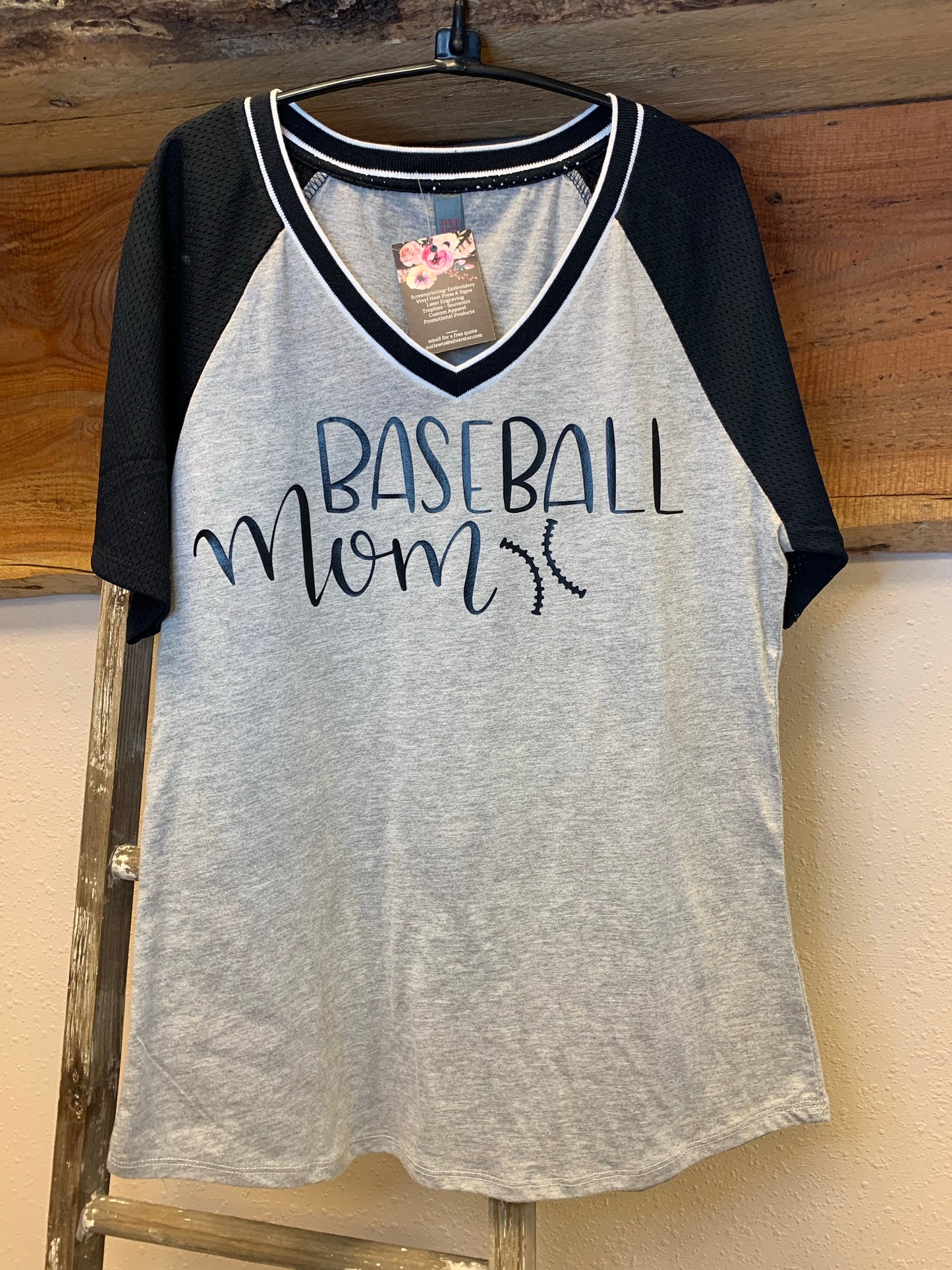 Baseball Mom Grey V-neck T-shirt Black Mesh Short Sleeve Adult Extra Large